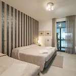 아파트 Patio 15